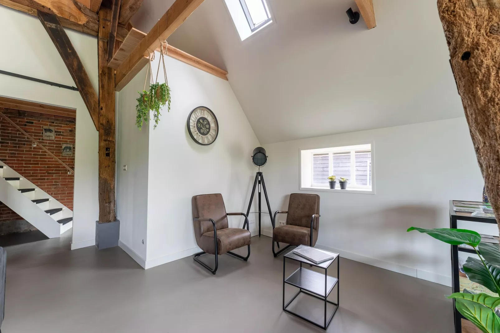 De stakenborg het voor- en achterhuis - Overloop