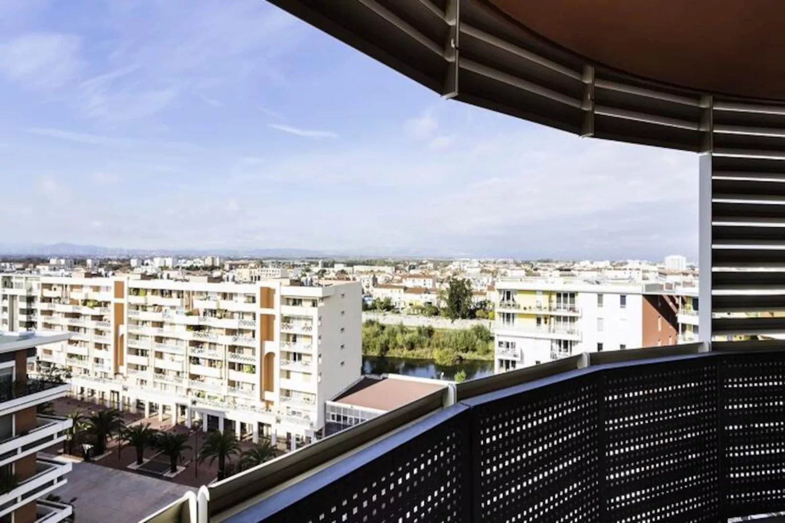 Appart'Hôtel Mer & Golf City Perpignan Centre***-Image-tags.