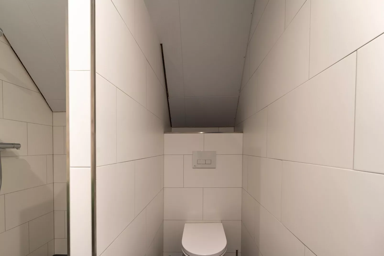 De stakenborg het voor- en achterhuis - Badkamer