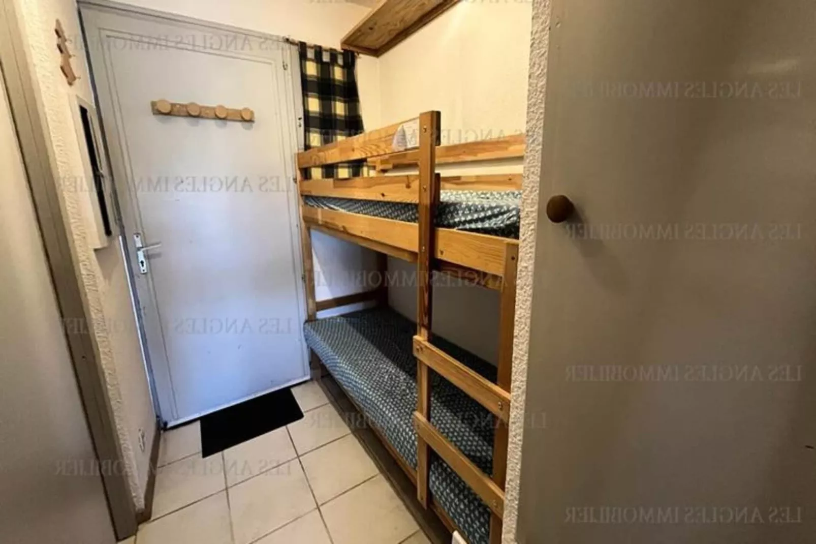 Résidence Les Mouflons-Buitenkant zomer