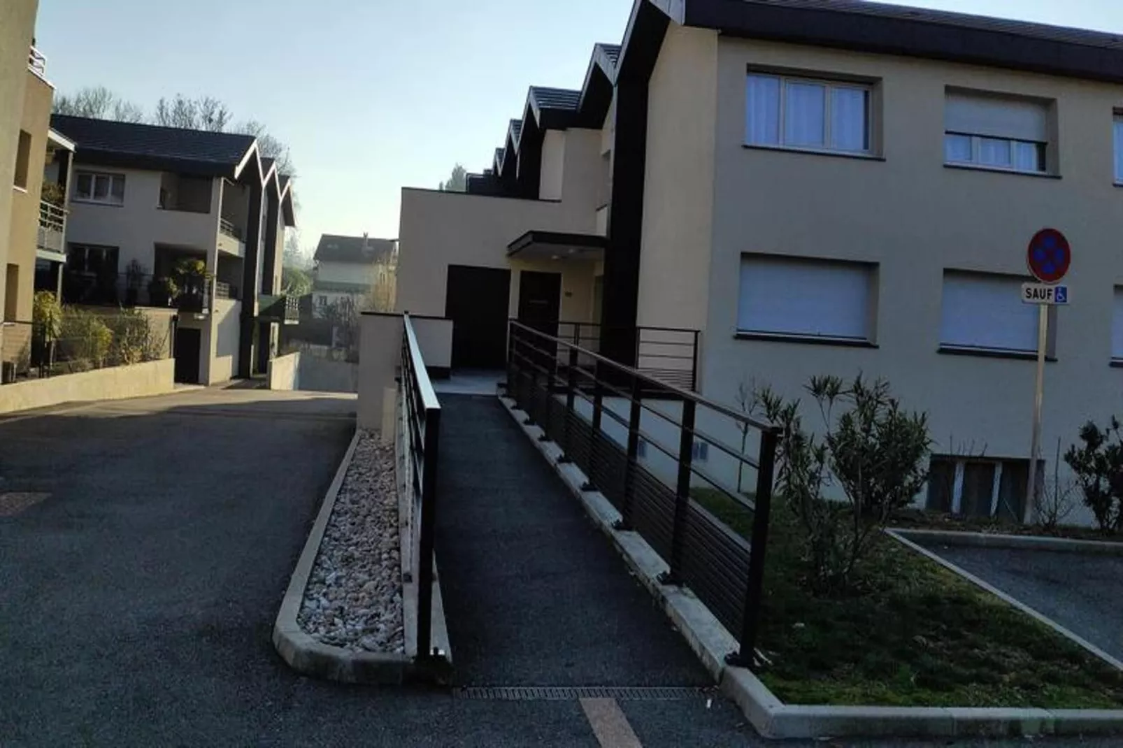 Résidence Terrasses Des Thermes-Buitenkant zomer