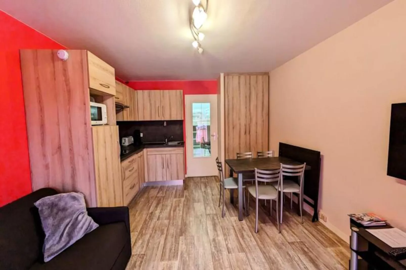 Studio 5 Personnes Au Revard-Image-tags.