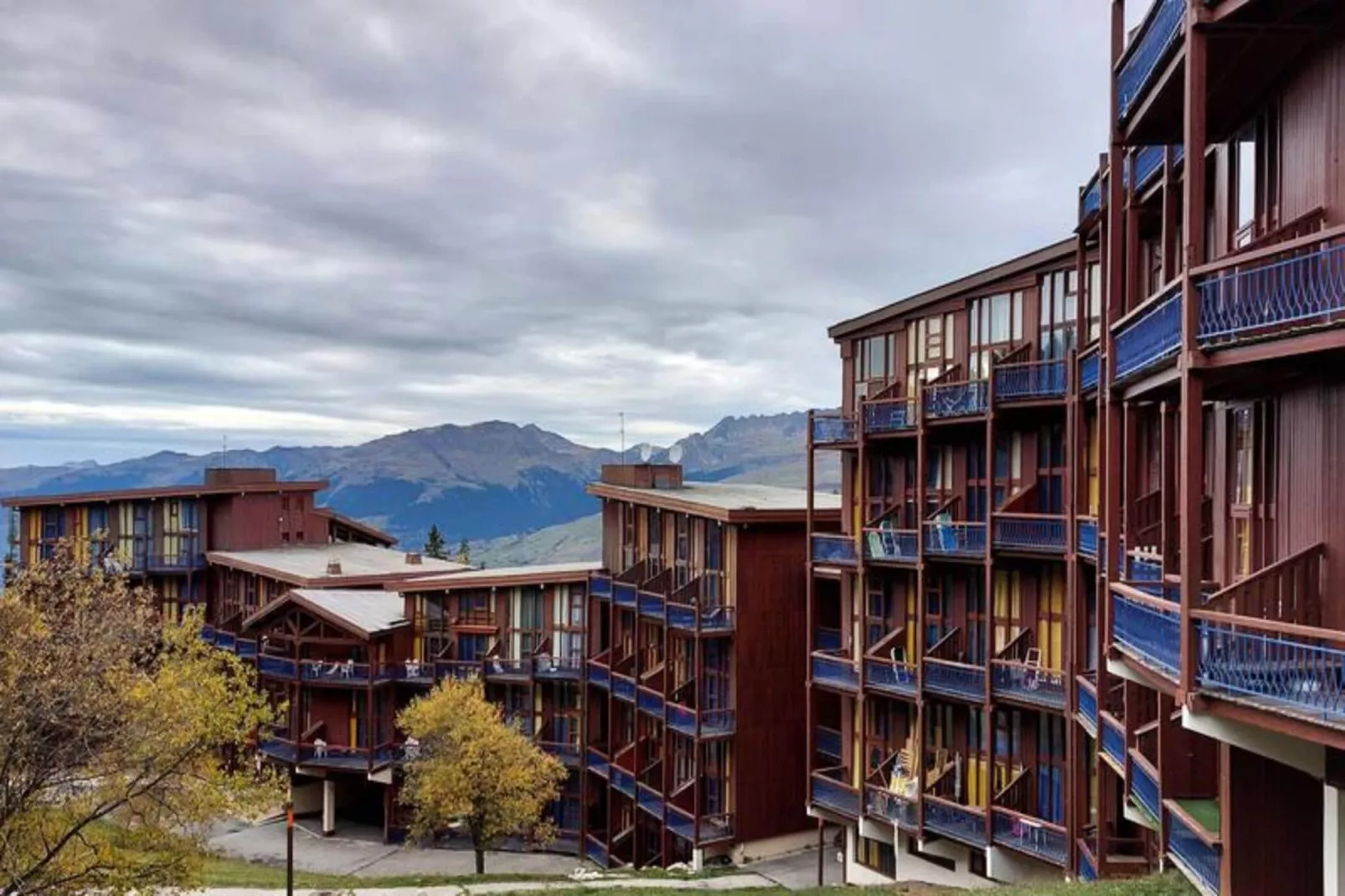 Résidence Aiguille Grive Bat I - Buitenkant zomer