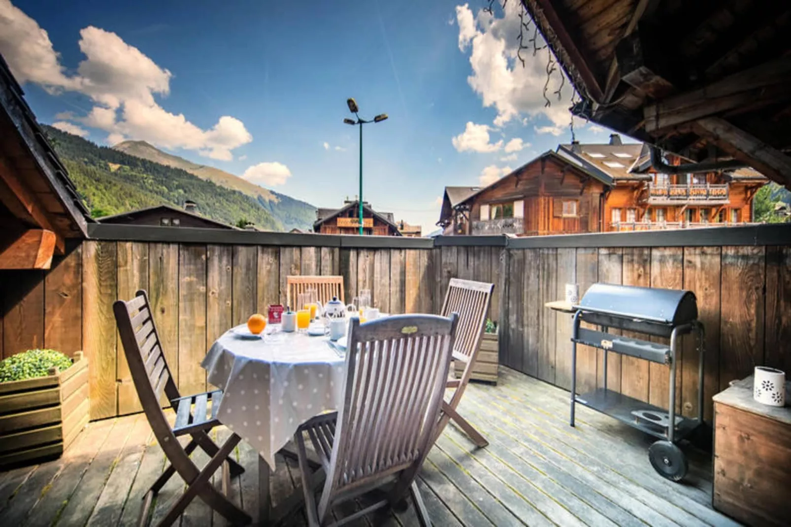 Résidence Morzna-Eetkamer