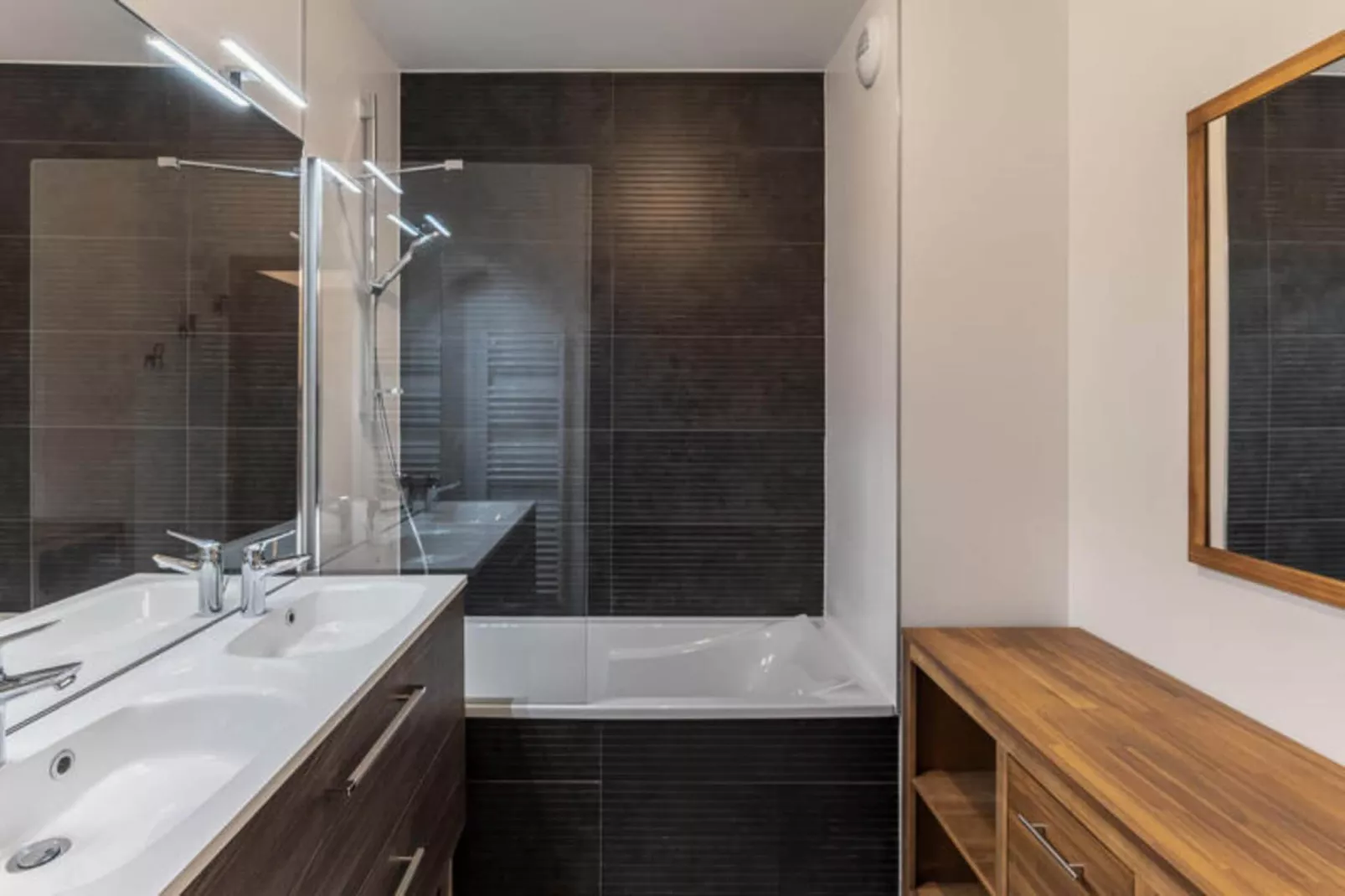 Résidence Silver Lodge - B-Badkamer