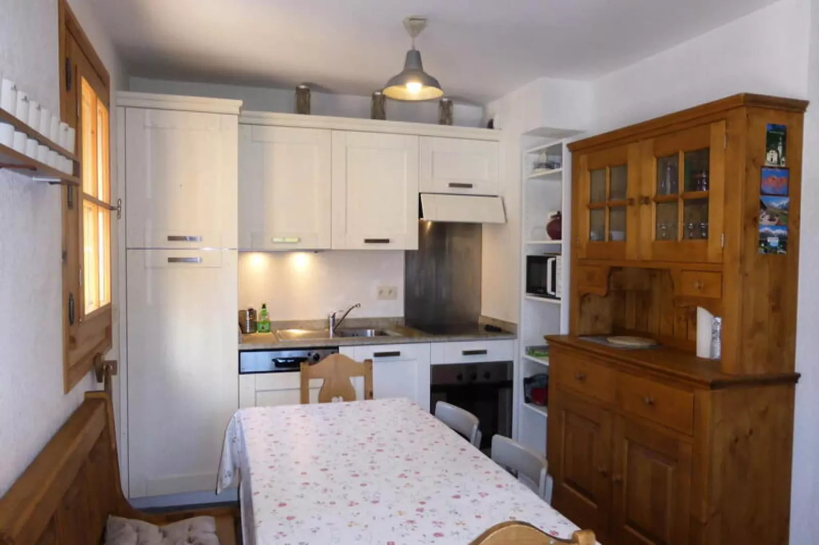 Résidence Cressoua-Buitenkant zomer