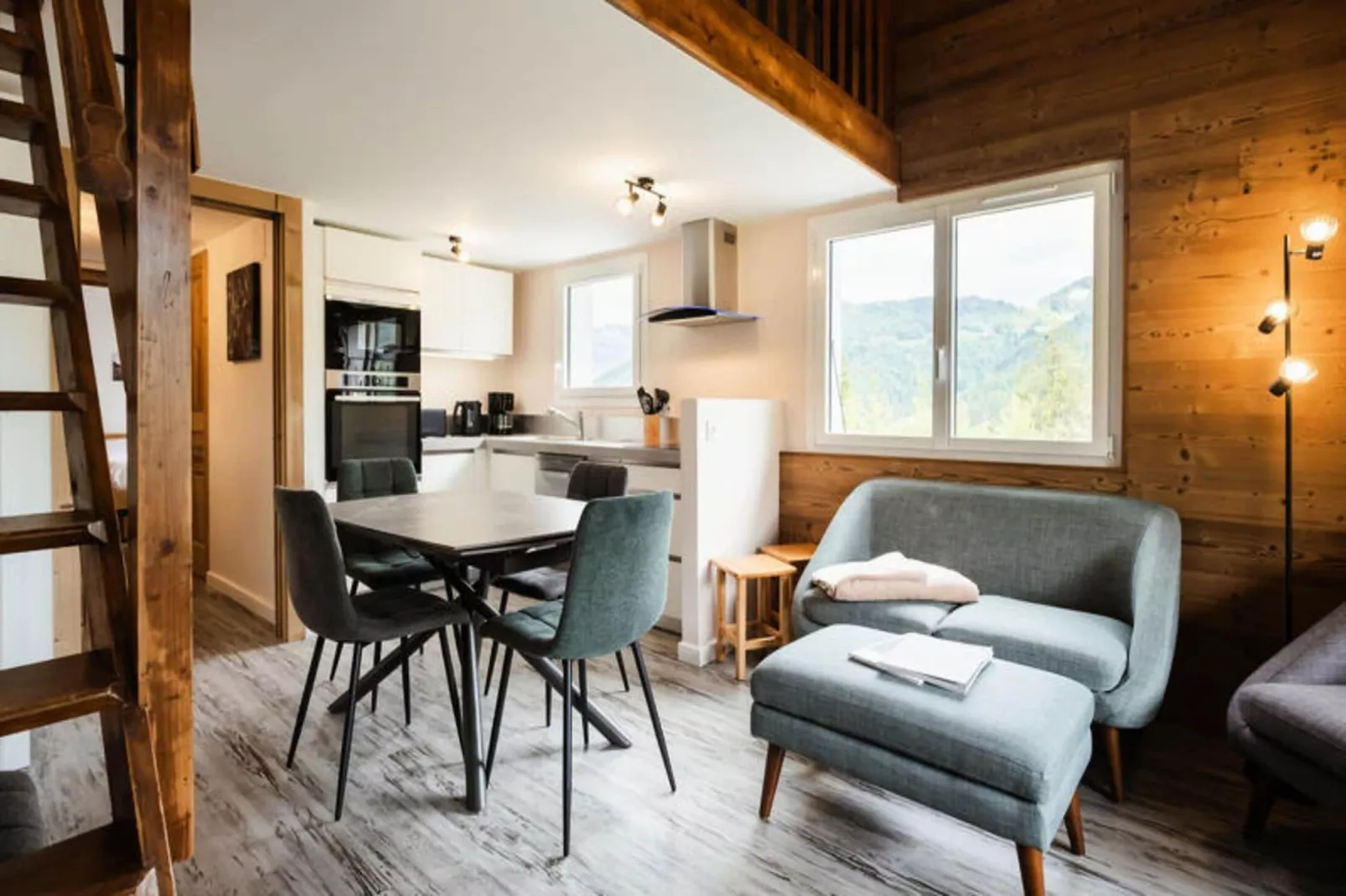 Résidence Autan-Buitenkant zomer