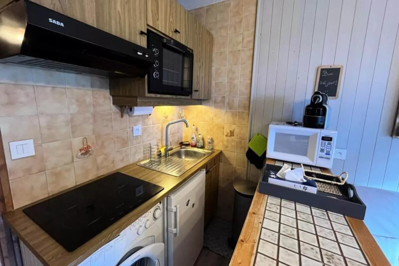 Résidence Les Perthuis-Keuken