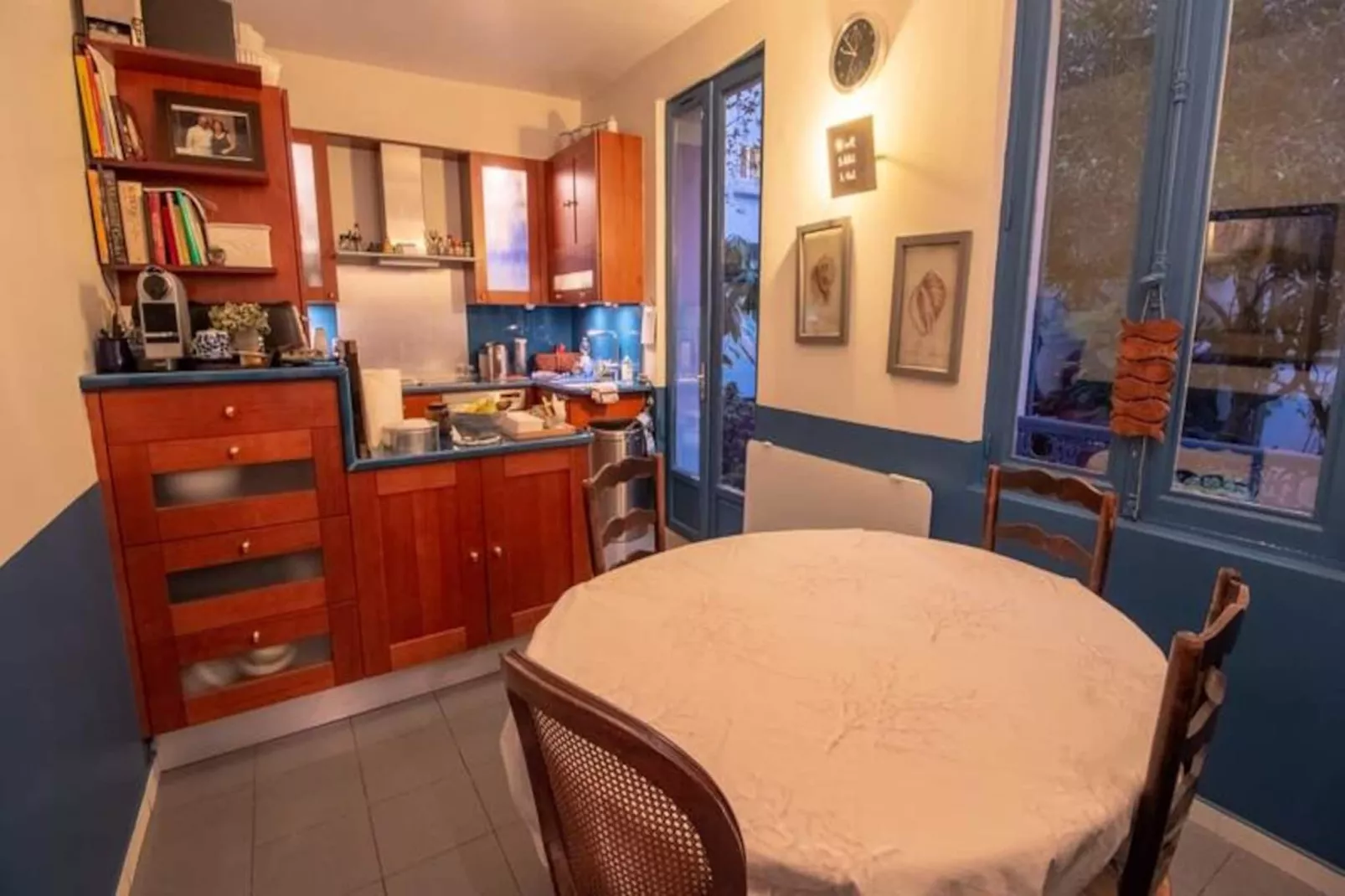 Maison Et Jardin &agrave; Paris-Image-tags.