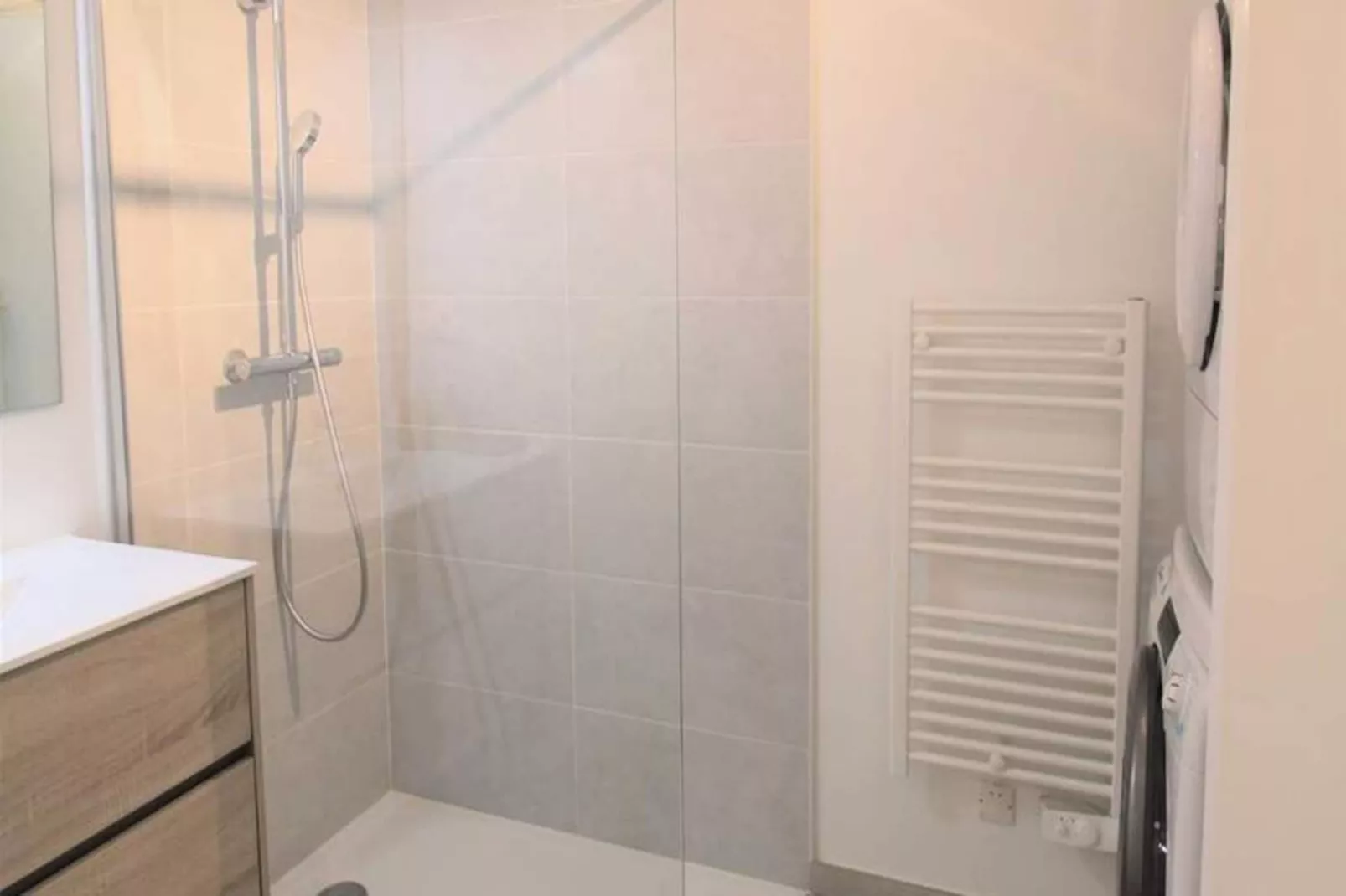 Résidence Les Jardins D'adelaide-Image-tags.