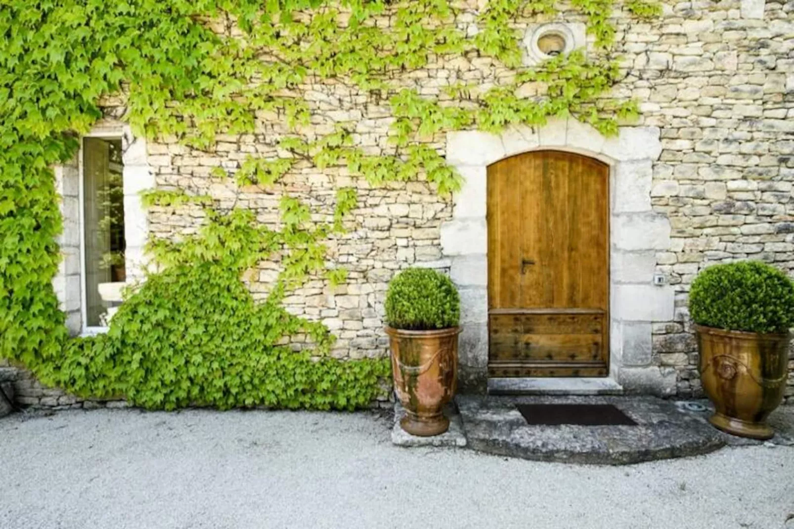 Mas Des Papillons, Gordes-Image-tags.