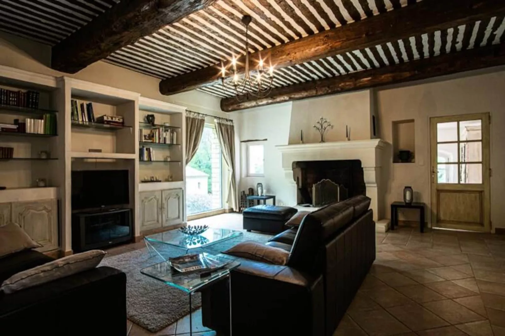 Propri&eacute;t&eacute; D'exception Au Coeur Du Luberon-Image-tags.