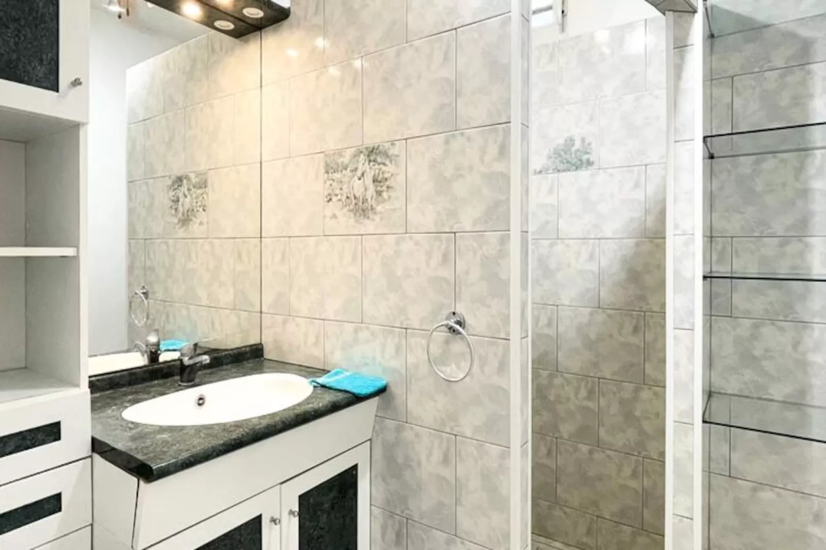 Appartement Zen Fairway-Image-tags.