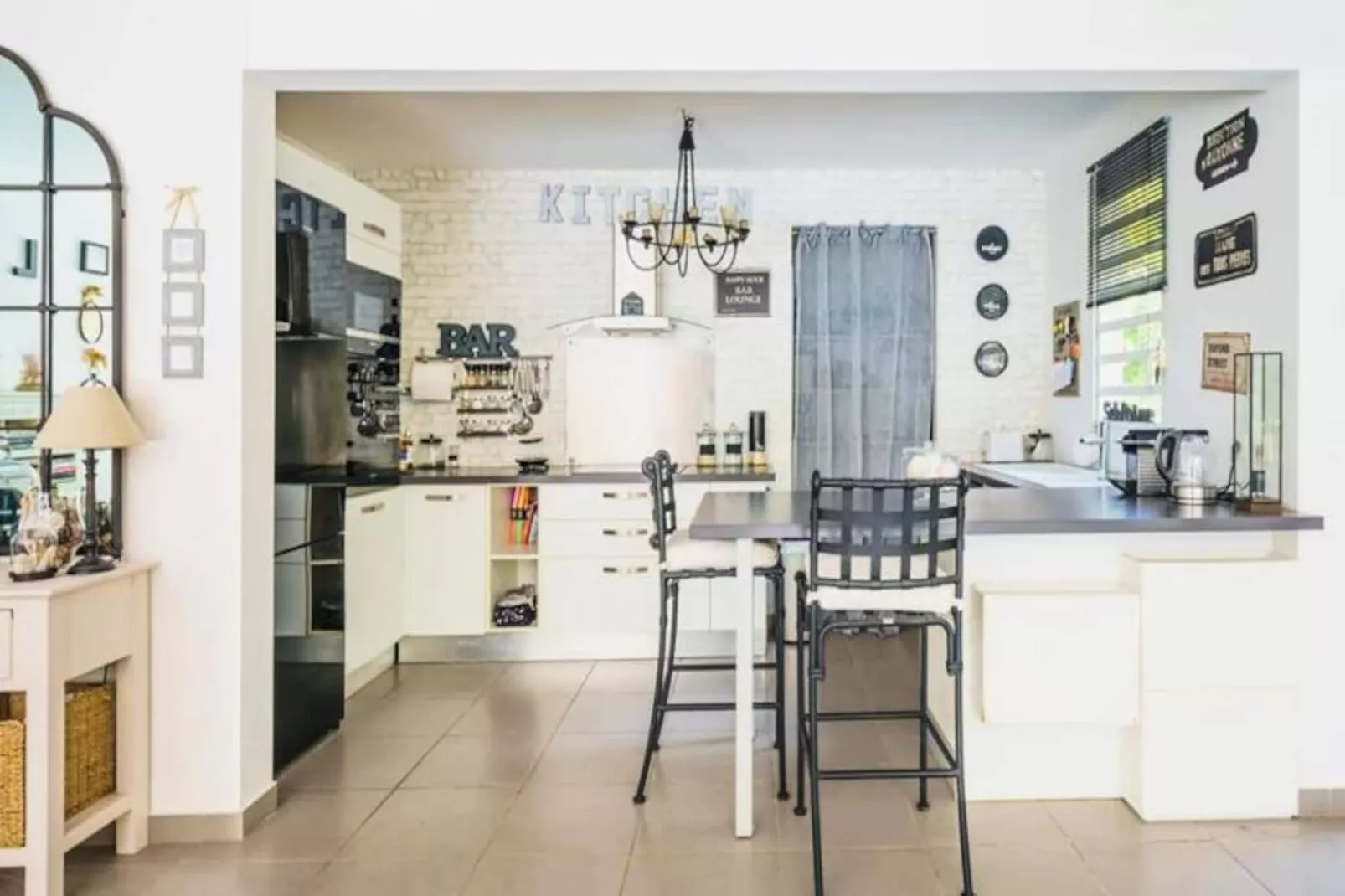 Villa Cava-Image-tags.