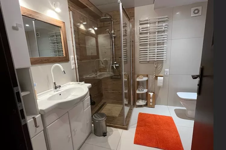 Dom wakacyjny w Krzyni dla max 5 osób-Badkamer