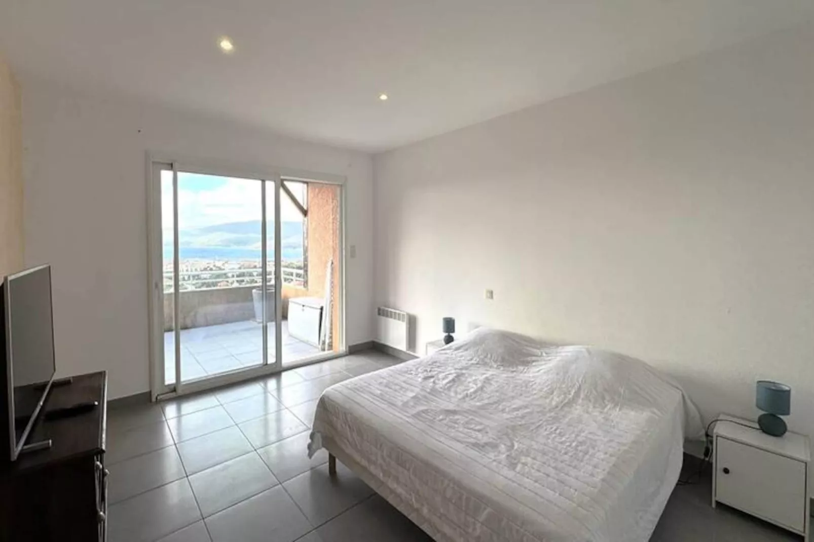 Résidence Navaj001-propriano-Image-tags.