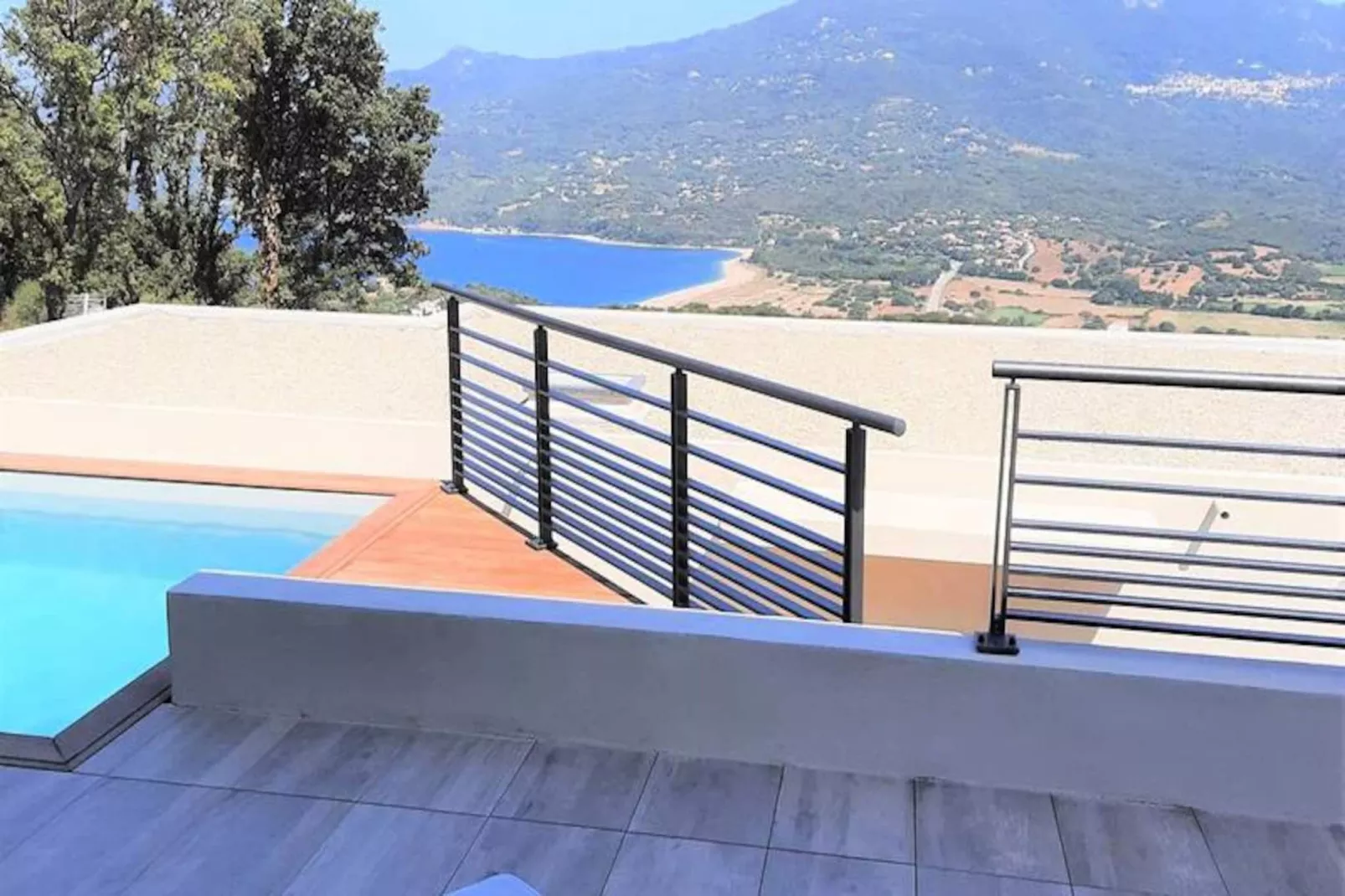 Résidence Deck001-viggianello-Image-tags.