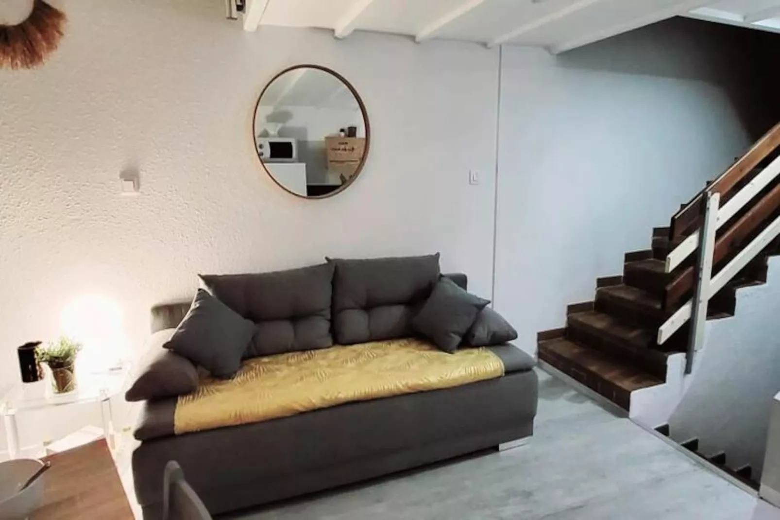 Résidence Petit Boudha Climatis&eacute; Mezzanine R&eacute;nov&eacute;  Parking 400m Plage ,50m Commerces-Image-tags.