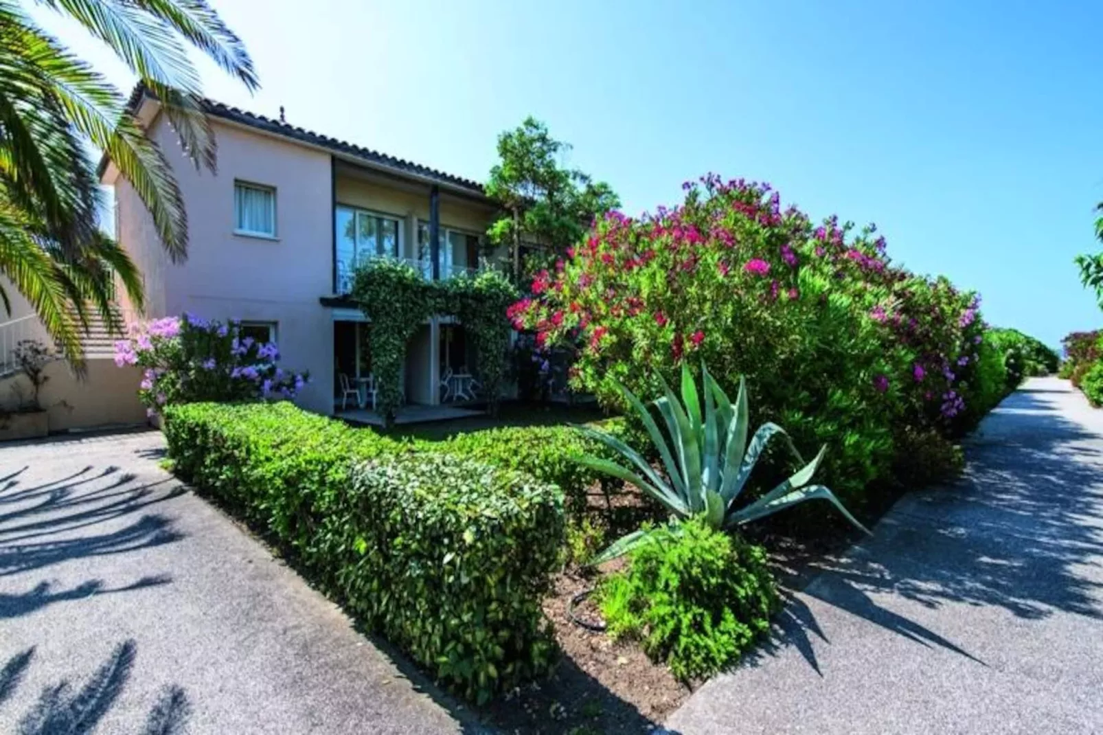 SOWELL Résidences Les Sablons***-Image-tags.