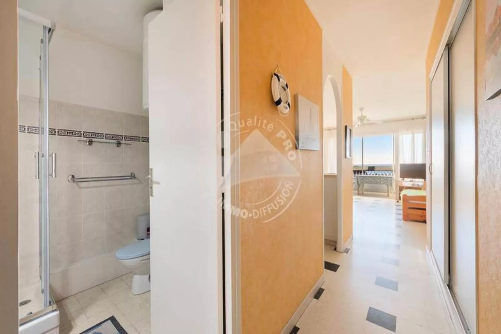 Résidence "les Tamaris"-Badkamer