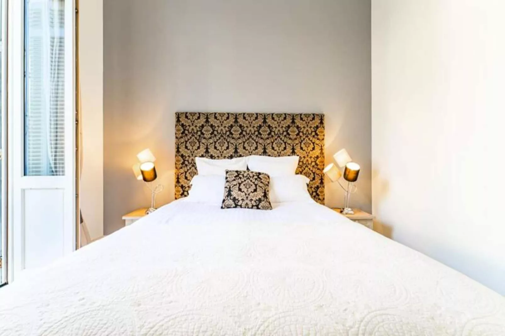 &eacute;l&eacute;gant Appartement Au C&oelig;ur Du Quartier Historique Saint-michel-Woonkamer