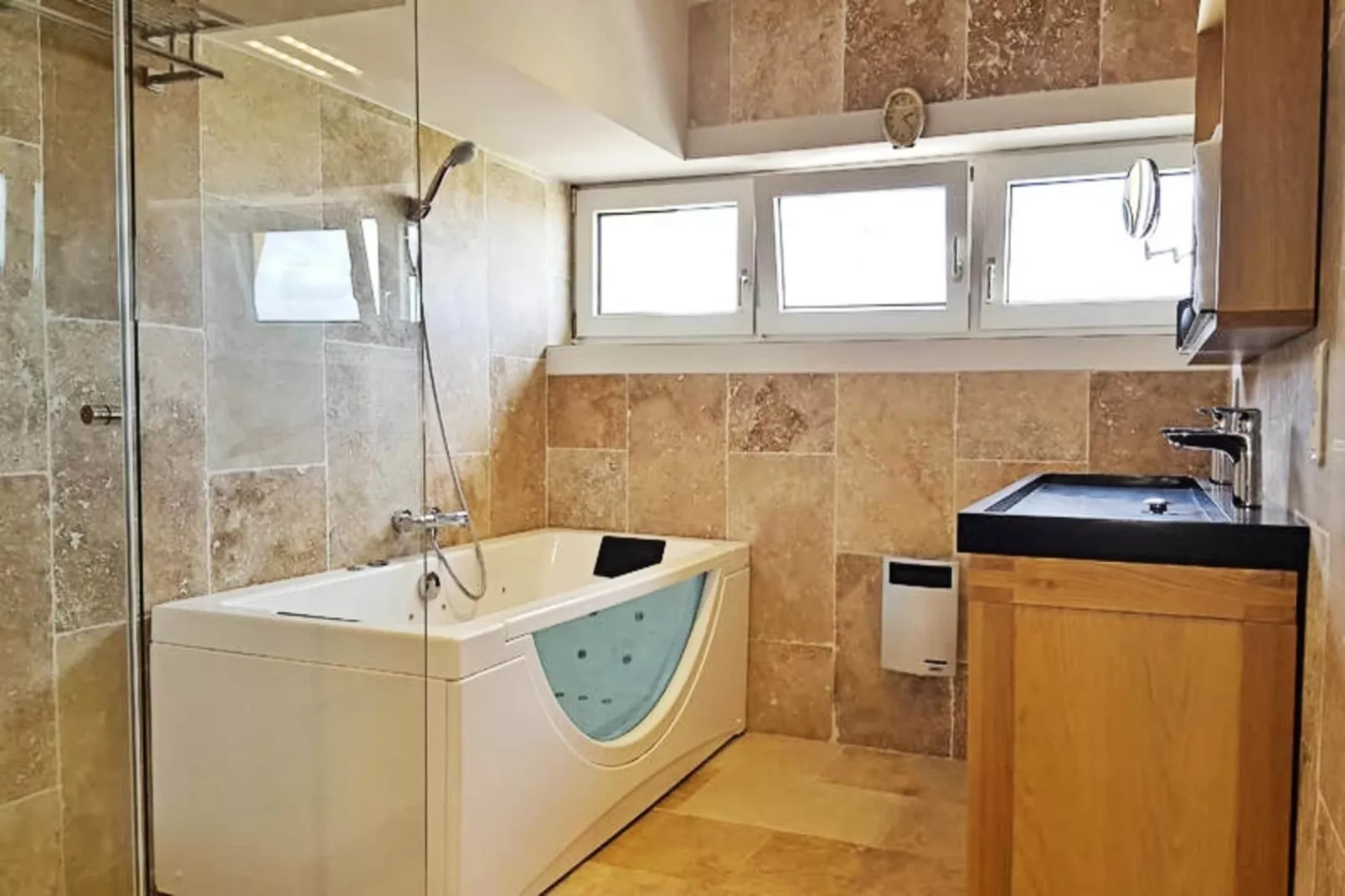 Résidence NATURISTE PORT NATURE-Badkamer