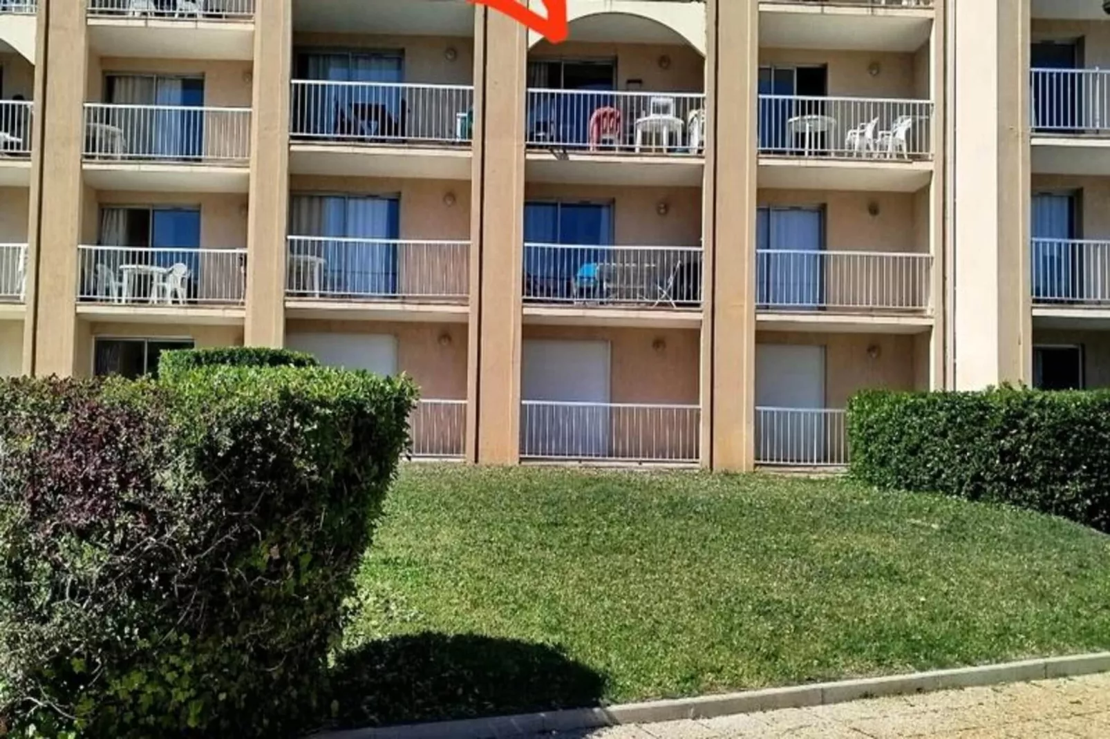 Résidence les Hauts de Balaruc - maeva Home-Buitenkant zomer