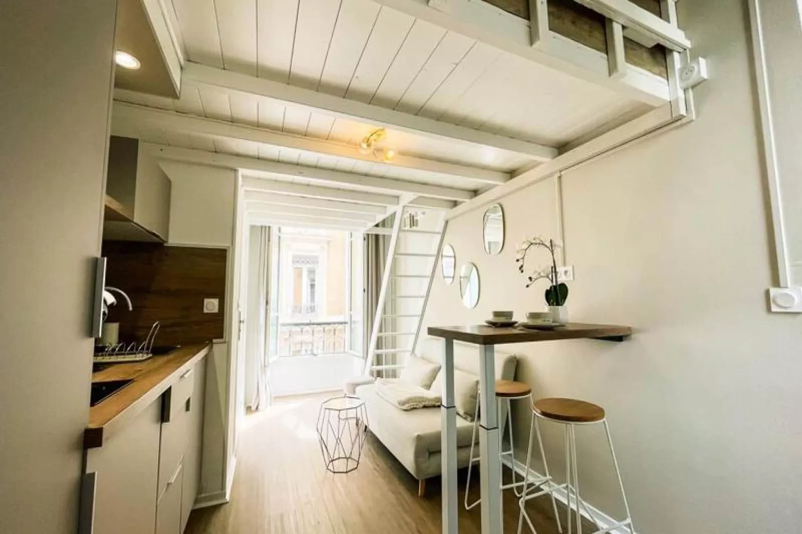 Le Studio En Duplex Championnet - Humbert Ii (droite) 👑-Eetkamer