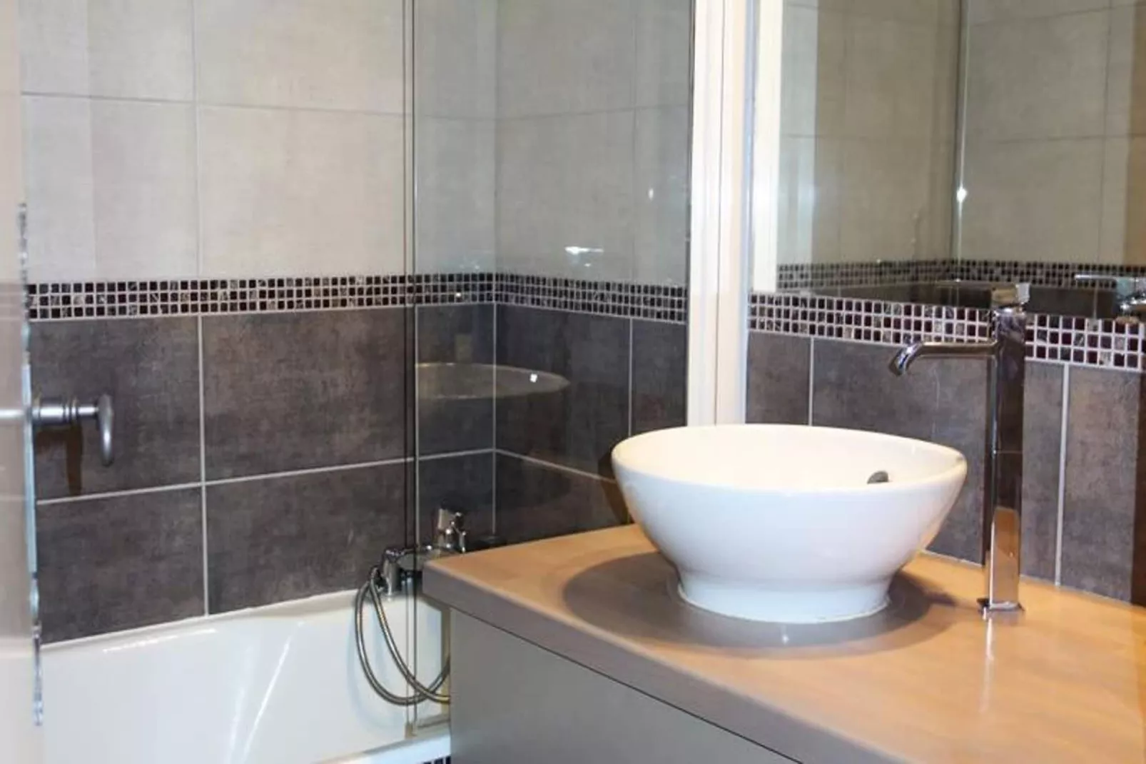 Résidence Maison De L'alpe-Badkamer