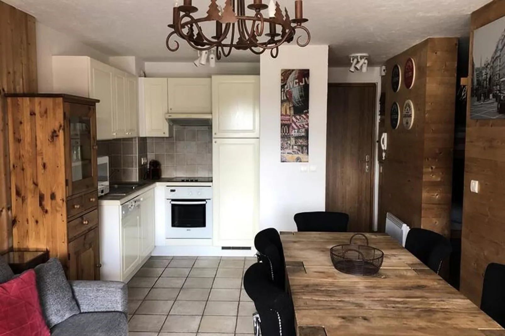 Chalet Alpina-Eetkamer