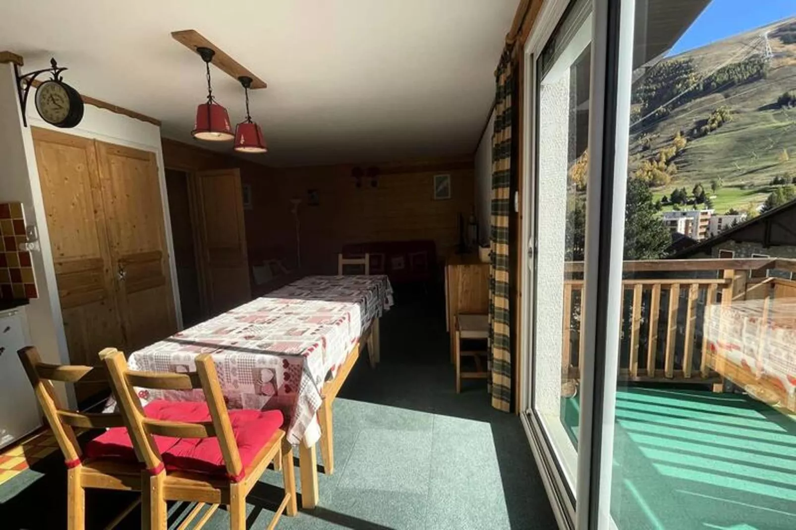 Résidence Rochail-Eetkamer