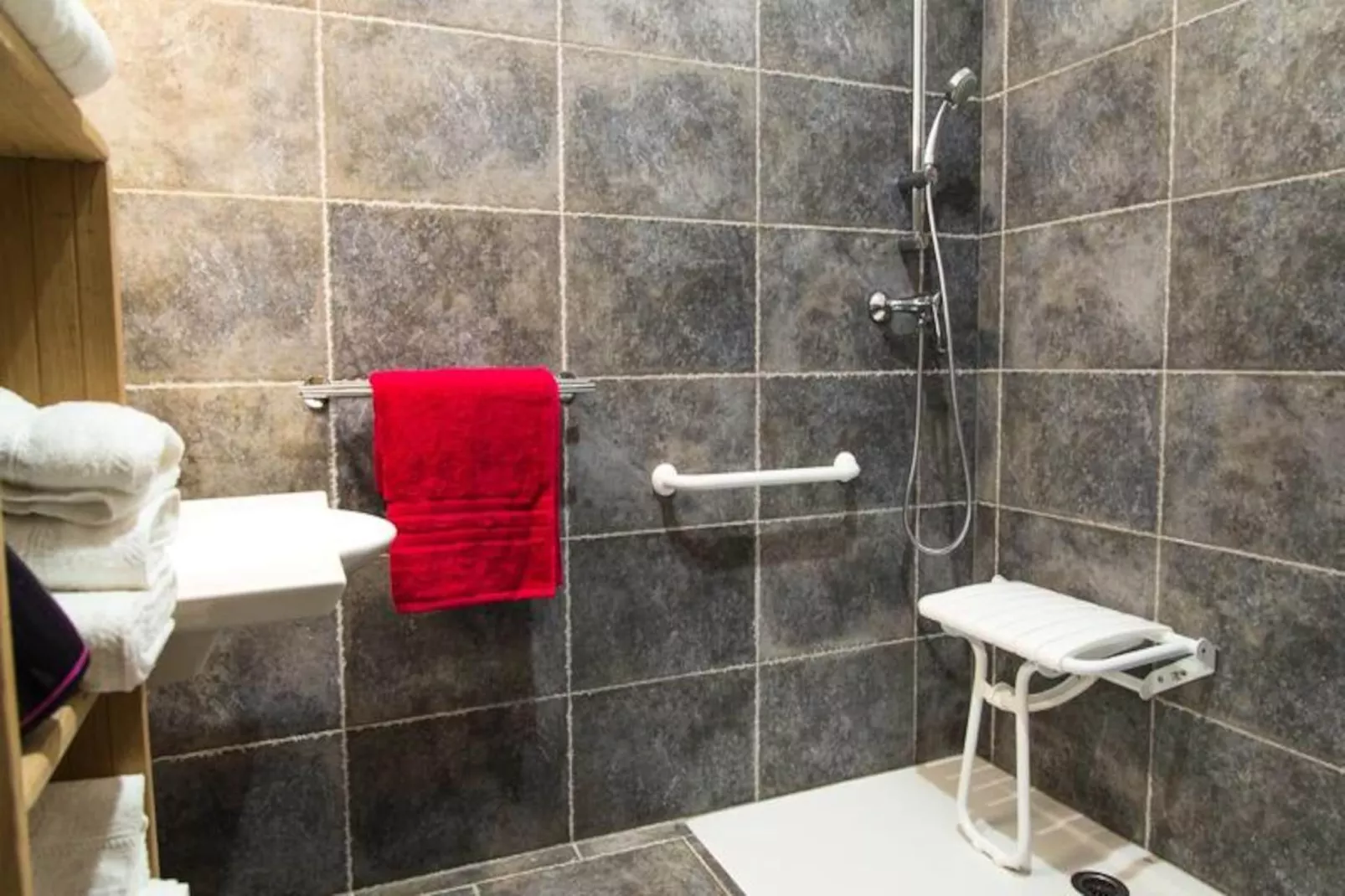 Gîte de France La grange aux roses 4 épis-Image-tags.