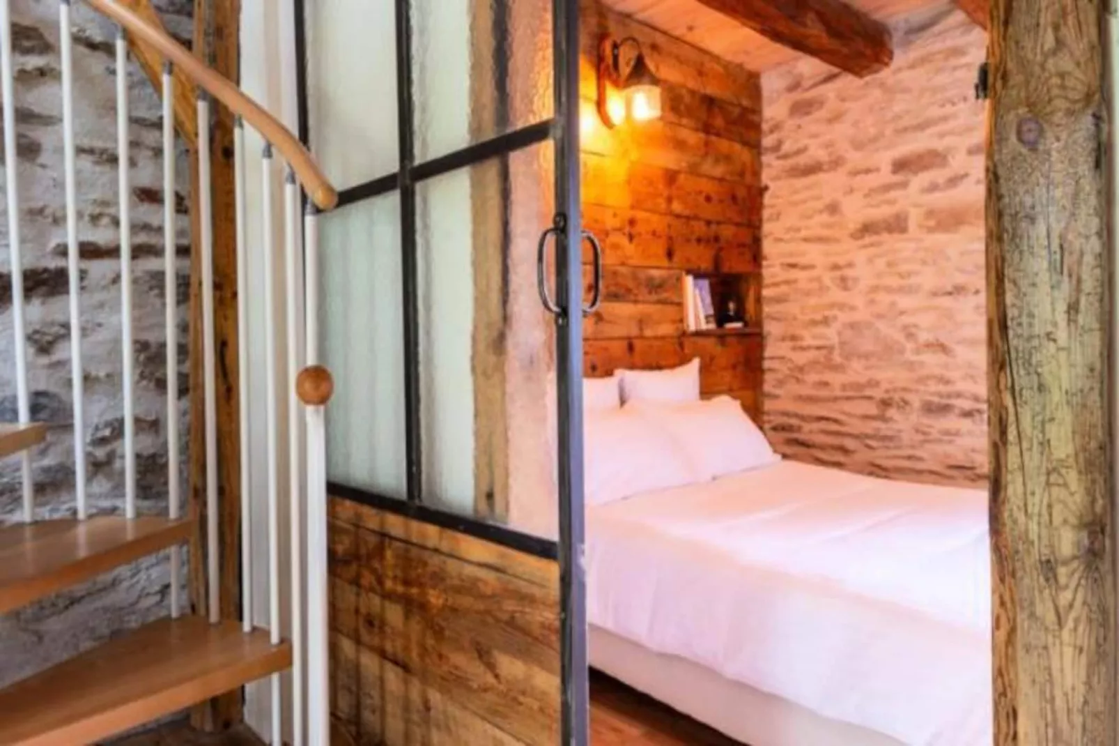 Gîte de France Gîte lou clapas 5 personnes 2 épis-Image-tags.