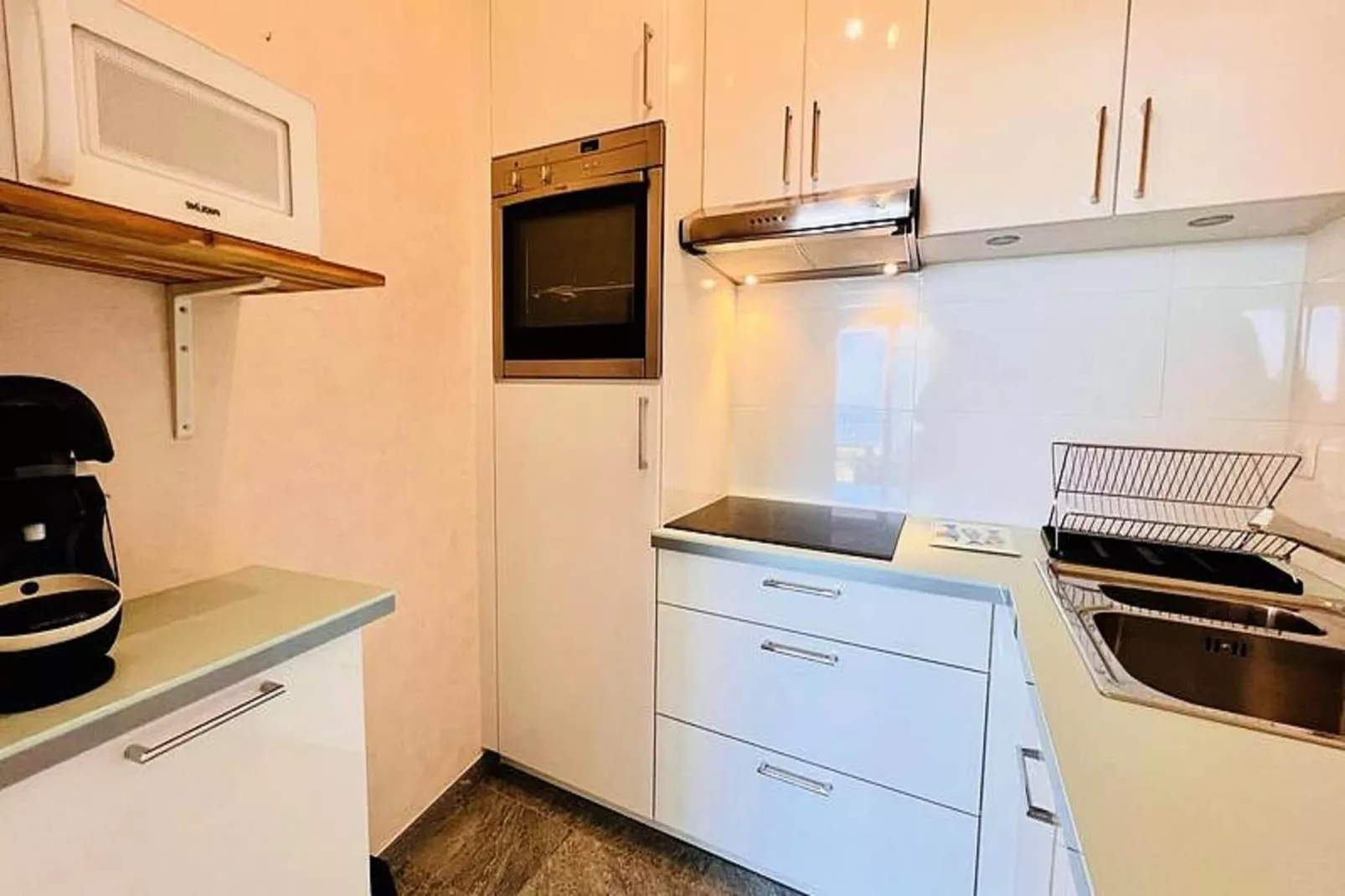 Résidence Les 3 Iles-Keuken