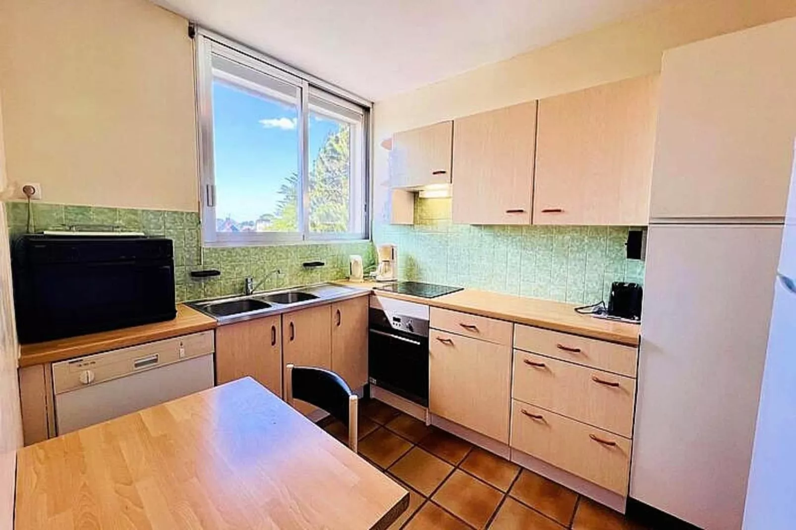 Résidence Le Mane-Keuken