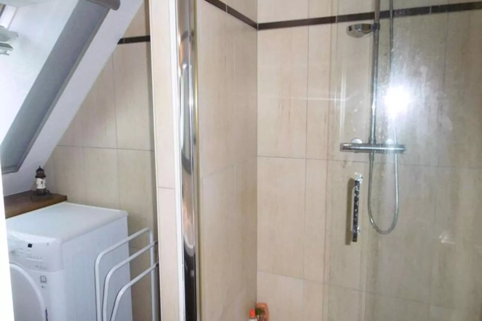 Résidence Duguay Trouin-Badkamer