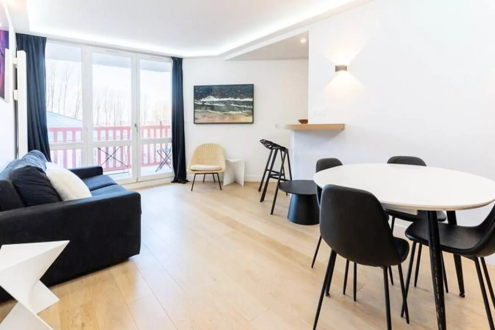 Résidence Sublime T2  Pour 4 Personnes, R&eacute;nov&eacute; Avec Piscine Tennis Parking Wifi-Woonkamer