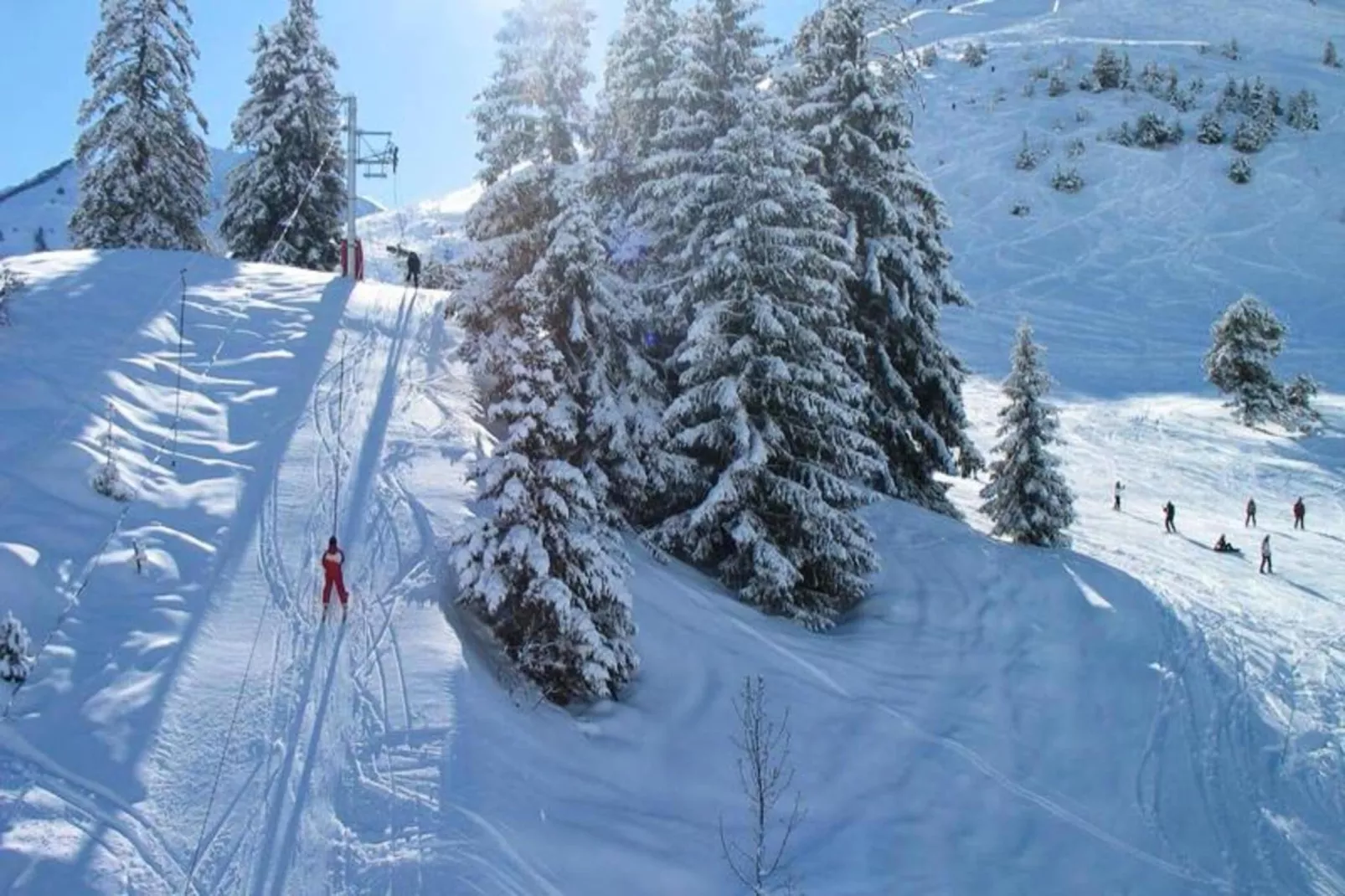 Résidence Neouvielle-Eetkamer