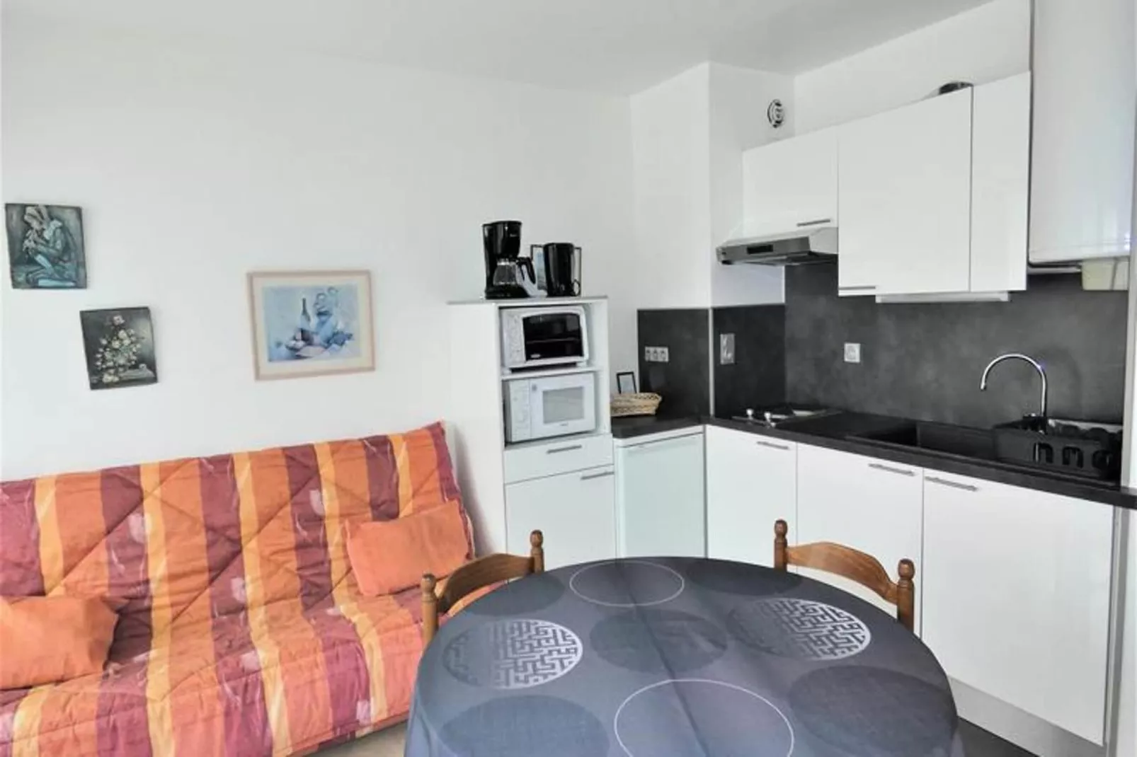 Résidence Le Chateau Durieux 2-Woonkamer