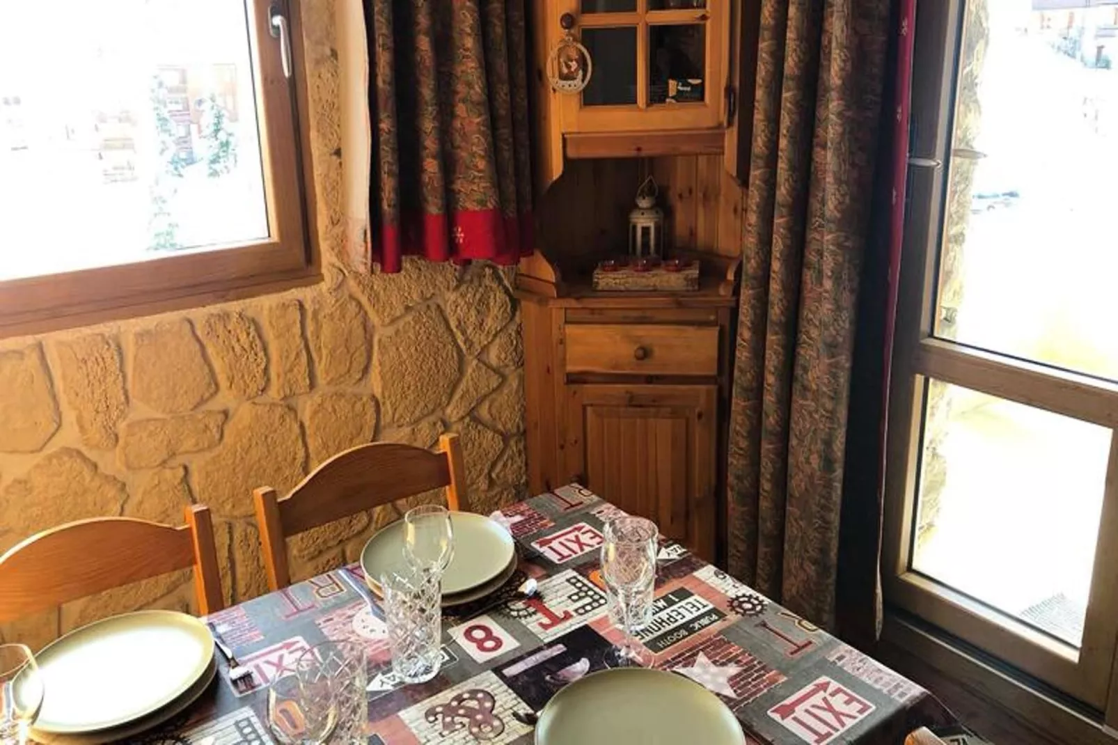 Résidence Clairiere-Eetkamer