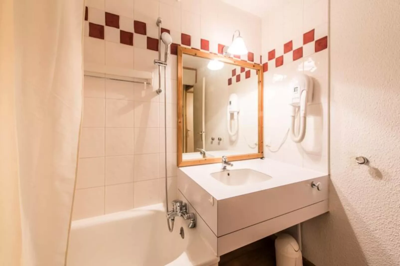 Quartier Crève Cœur - maeva Home-Image-tags.