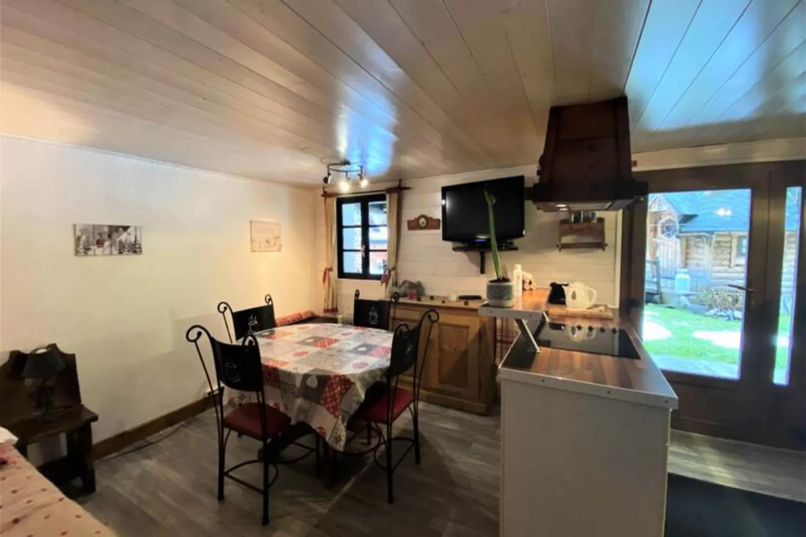 Résidence Les Balluts-Eetkamer