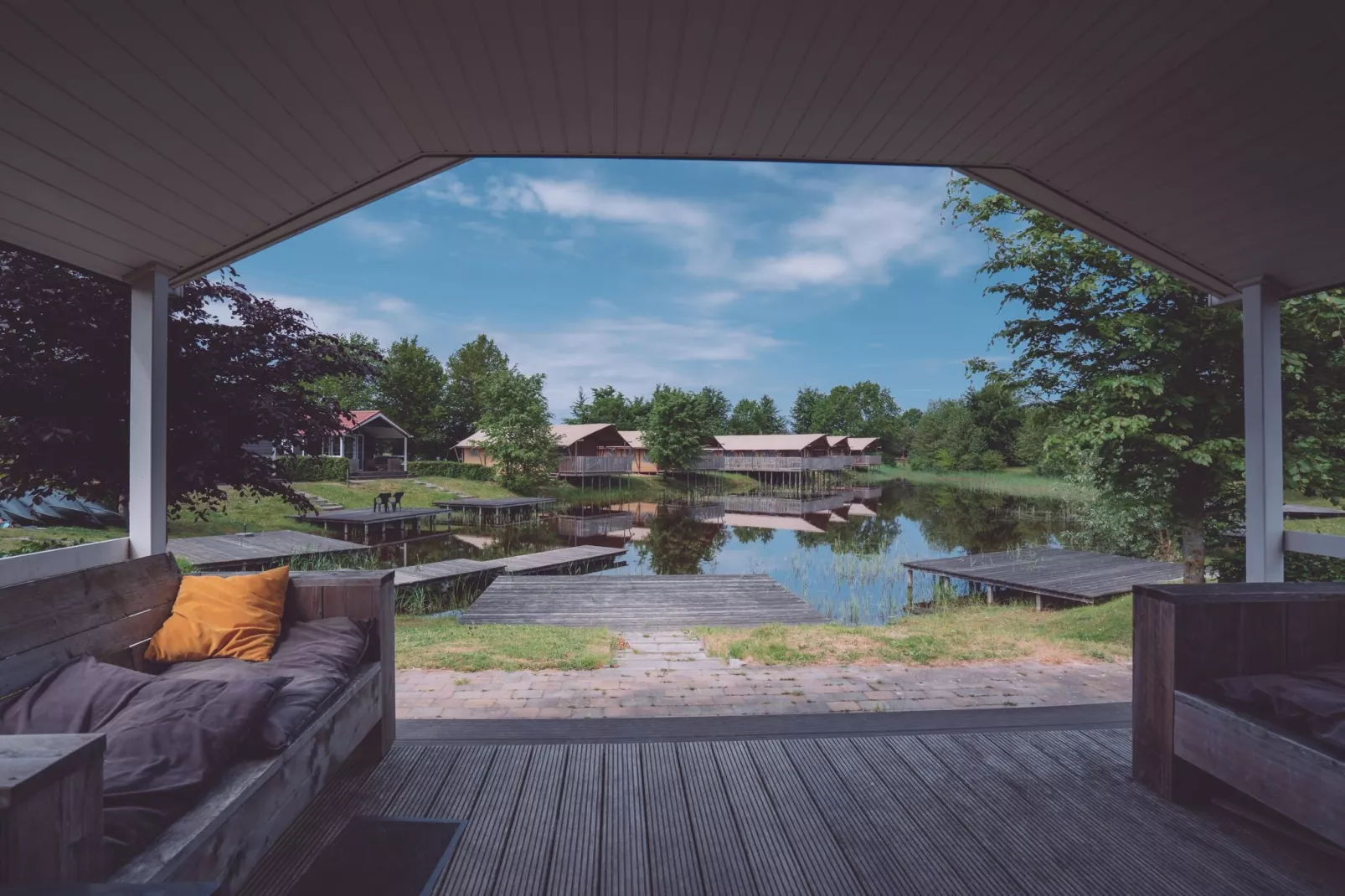 Vakantiepark Eigen Wijze 8-Terrasbalkon