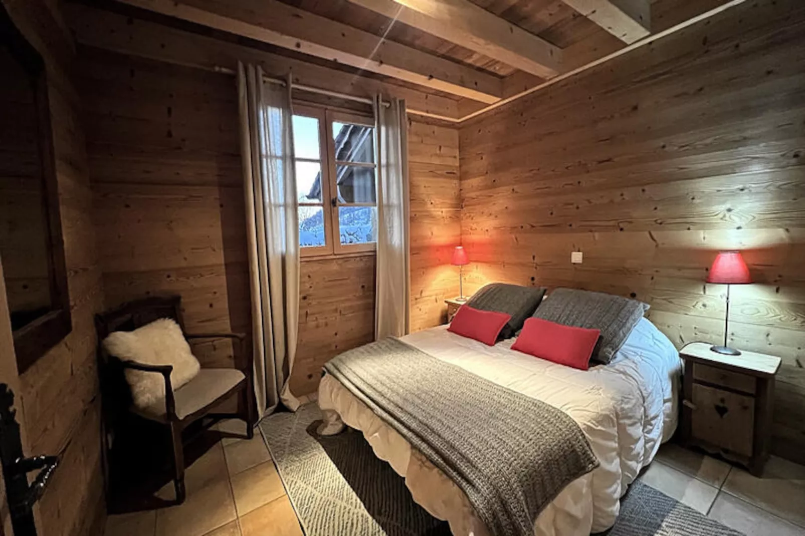 Chalets à La Clusaz-Image-tags.