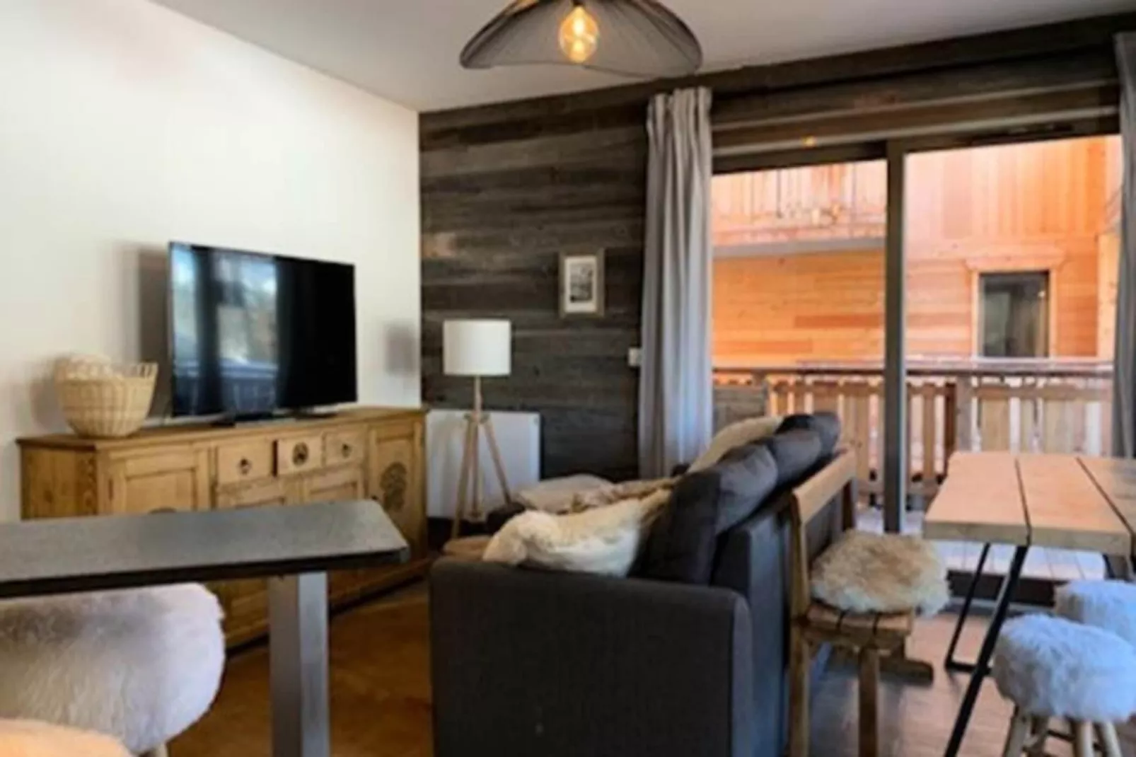 Chalet Des Freinets-Buitenkant zomer