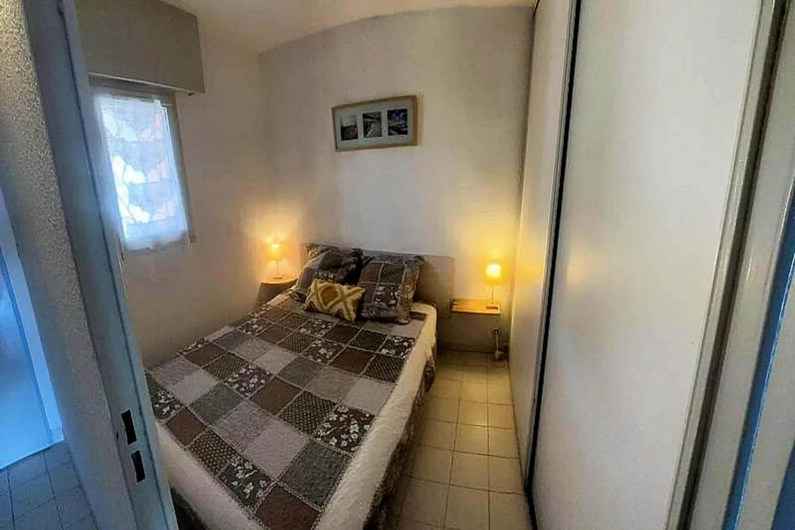 Résidence Morieres B-Slaapkamer