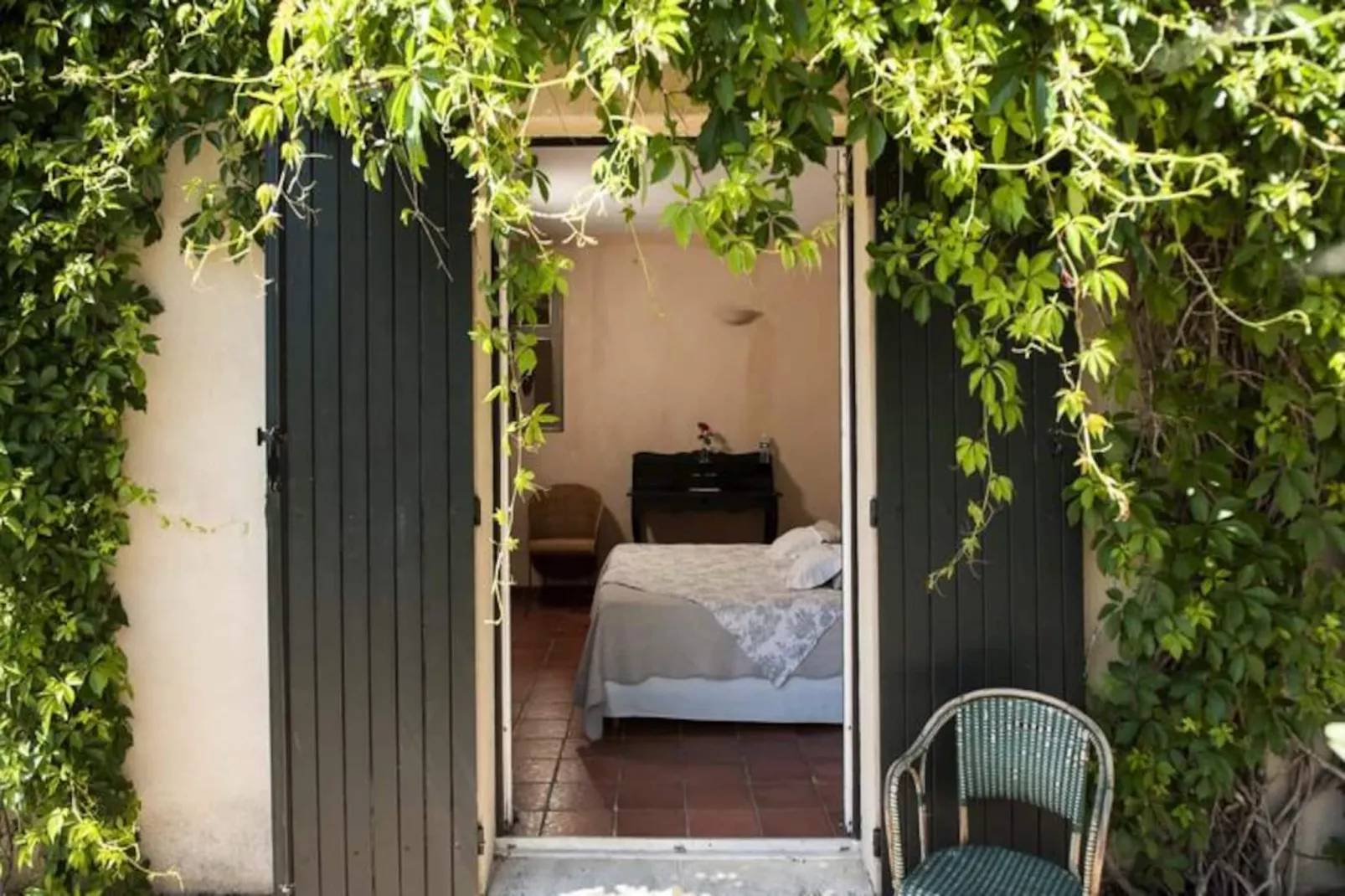 Bastide Dou Pastre Family Friendly House-Image-tags.