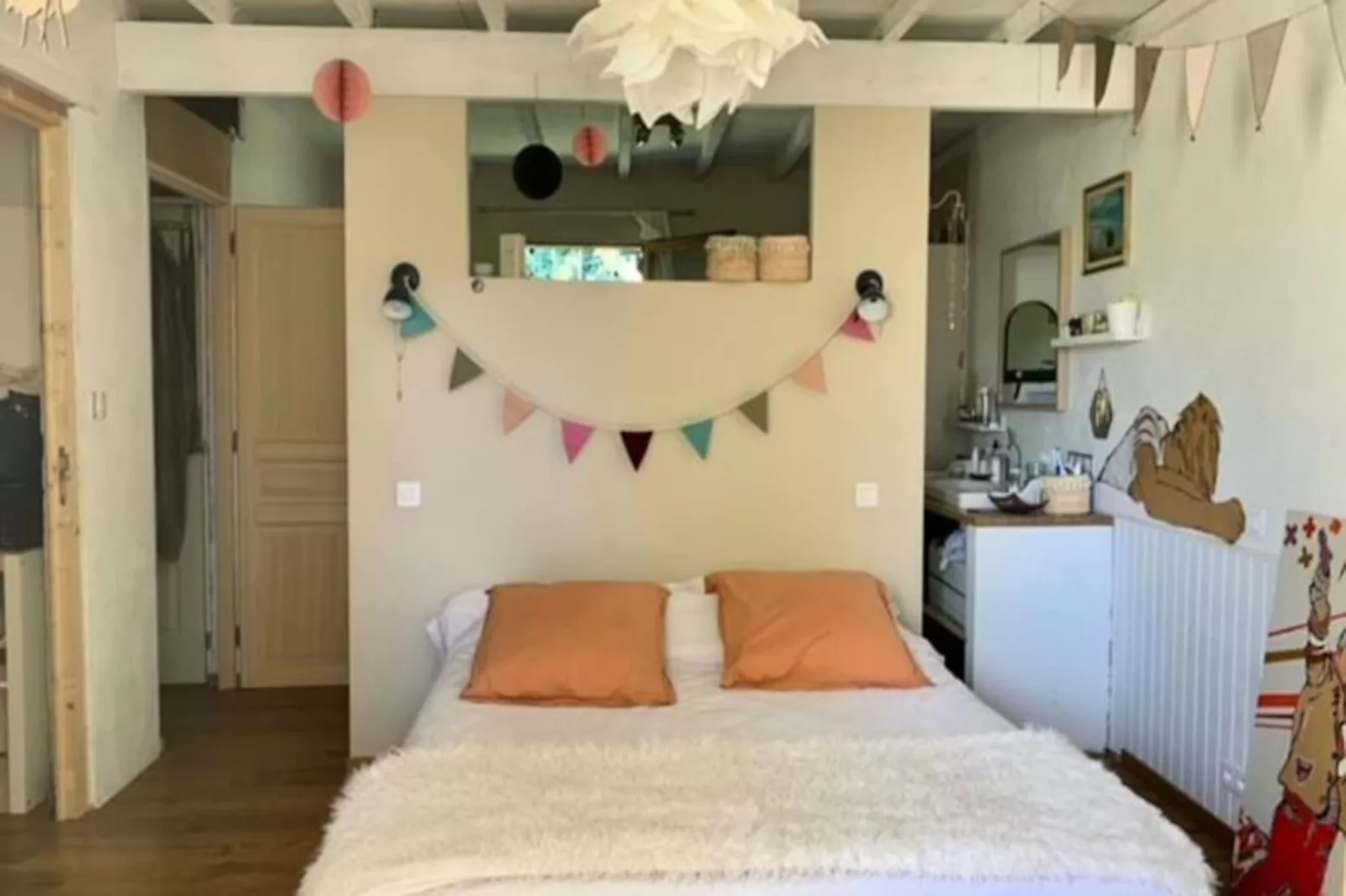 Maison Avec Piscine Et Vue Imprenable Sur Le Luberon-Image-tags.