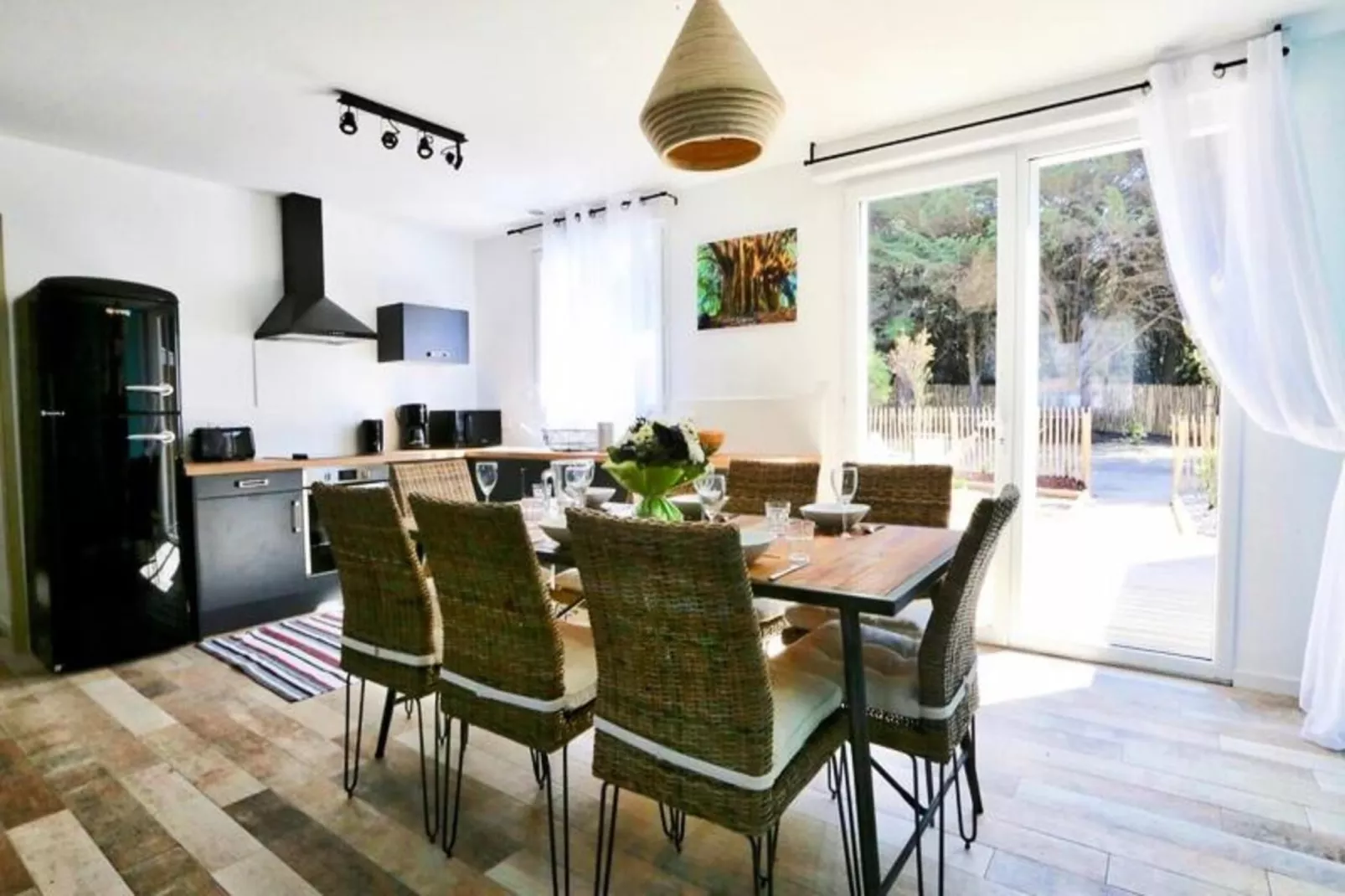 Villa Hawa&iuml; - Domaine Le Sherwood-Eetkamer