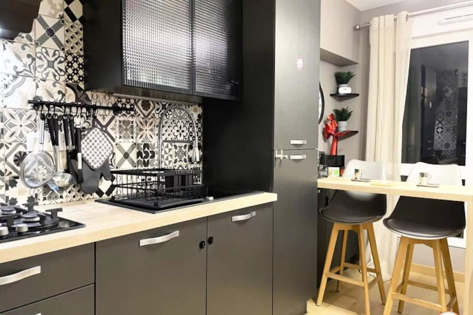 ⚓ Le Port Enchant&eacute; - Parking - Terrasse-Image-tags.